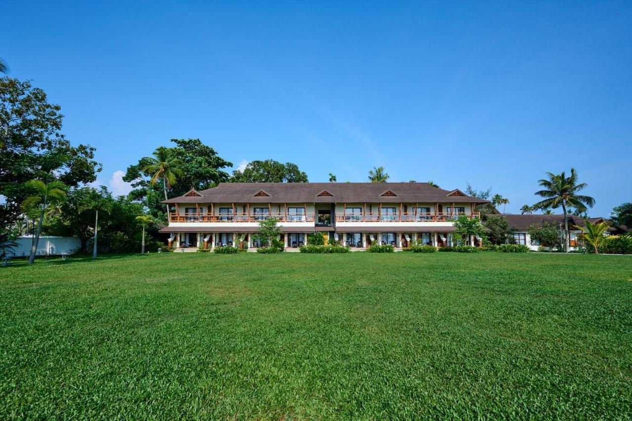 Gokulam Grand Resort & Spa, Kumarakom Exteriör bild