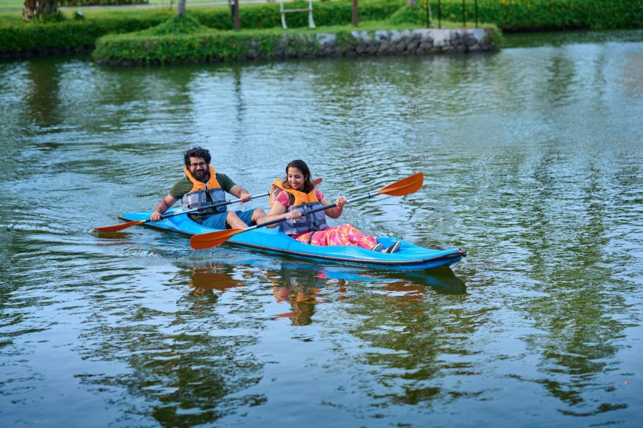 Gokulam Grand Resort & Spa, Kumarakom Exteriör bild