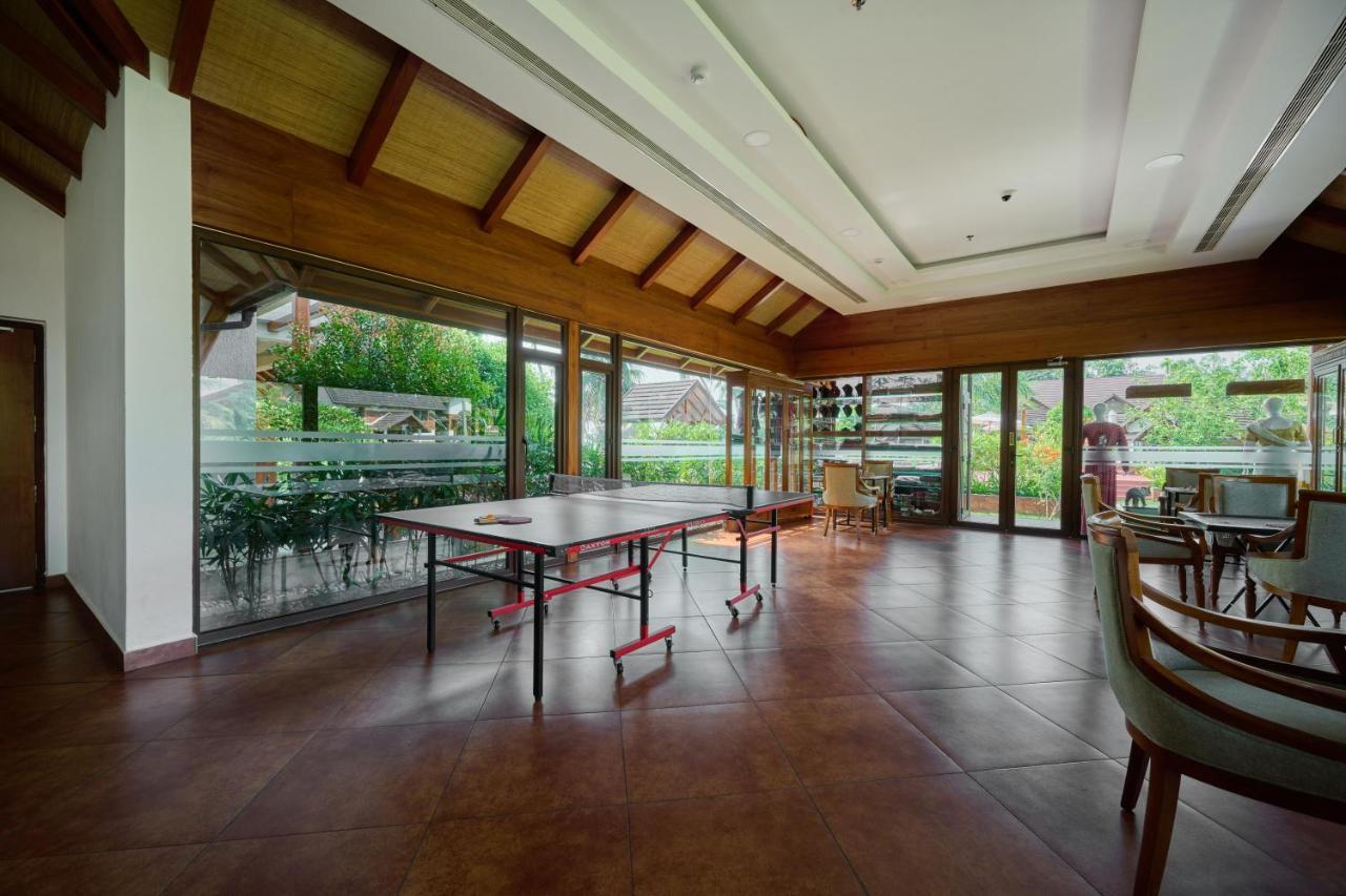 Gokulam Grand Resort & Spa, Kumarakom Exteriör bild