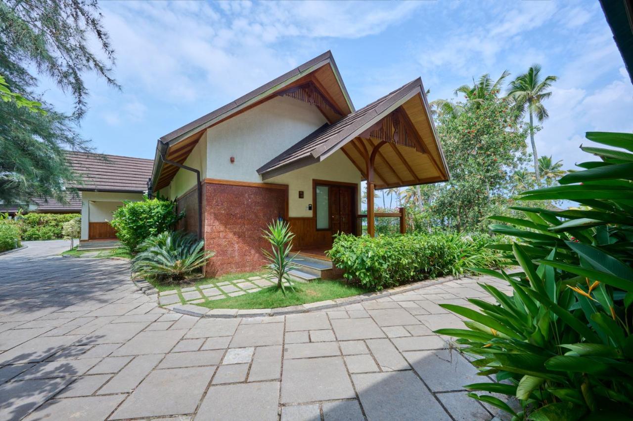 Gokulam Grand Resort & Spa, Kumarakom Exteriör bild